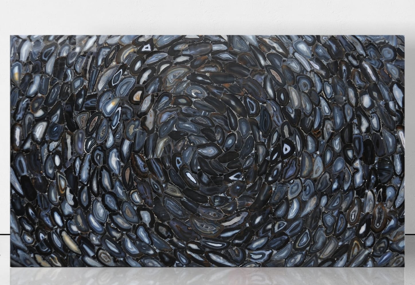 AGATE BLACK