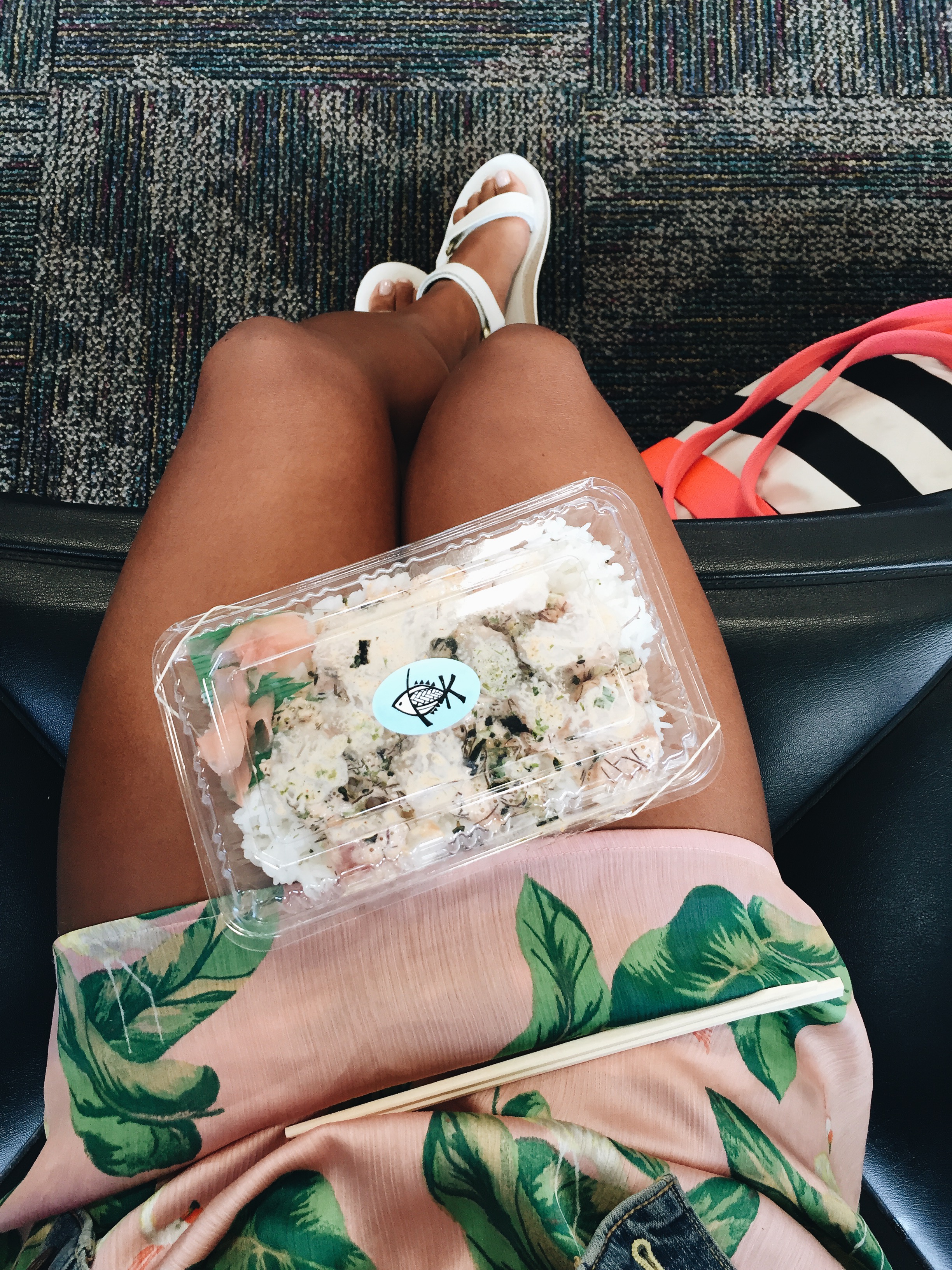 More Konohiki Spicy ahi bowl that we took on our connecting flight to Honolulu. All dolled up in a vintage dress from Machine Machine and white leather Teva Original sandals.