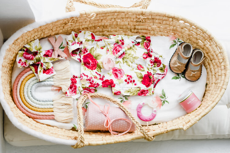 Baby girl basket x Lindsey Lee & Co. -21.jpg
