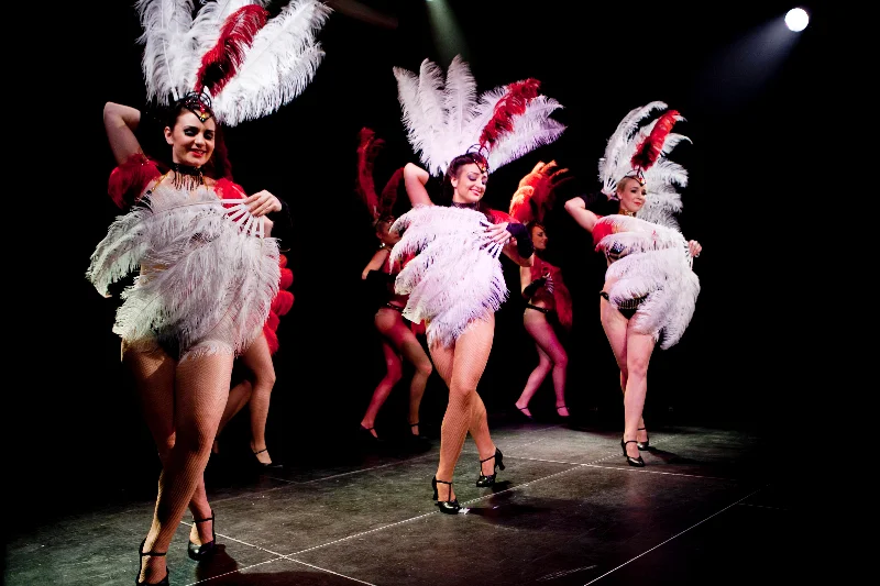 Classes: Monday: 18.30 - 19.30 - Various Dance Courses Monday: 19.30 - 20.30 - Various Dance Courses