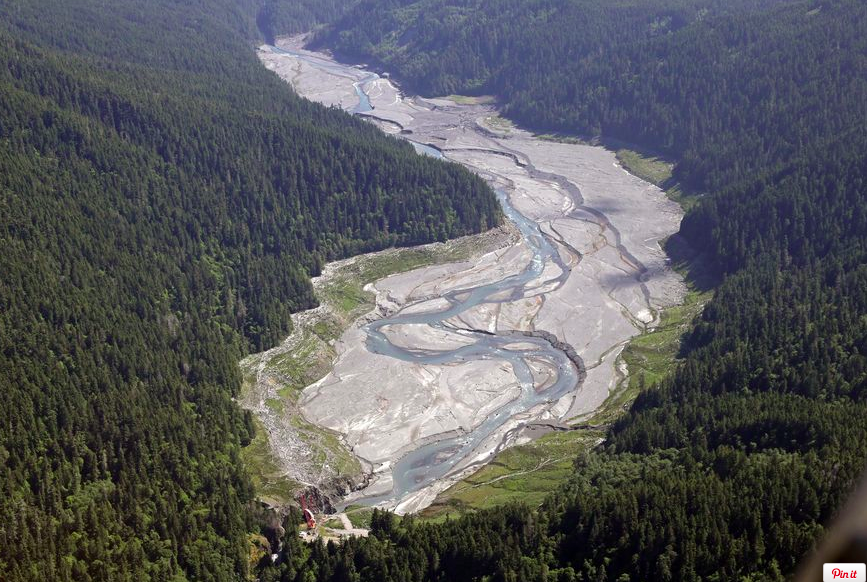 As dams fall, rapid changes on Elwha RiverWASHINGTON TIMES / July 5, 2014The final chunks of concrete are expected to fall this September in the nation’s largest dam-removal project,&nbsp;but nature is already reclaiming the Elwha River on Washingto…