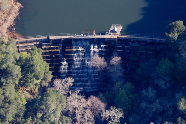 Water board tells Stanford it supports removing Searsville Dam; Endangered species threatened by the damPalo Alto Online / April 2, 2015The San Francisco Bay Regional Water Quality Control Board has sent Stanford University a letter saying the agenc…