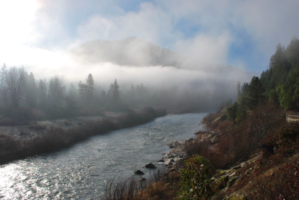 May 2016: Undamming this major U.S. River is opening a world of possibility for native cultures and wildlifeFlowing over 250 miles from the high desert of southern Oregon through the Cascades Mountains before emptying out into the Pacific Ocean in n…