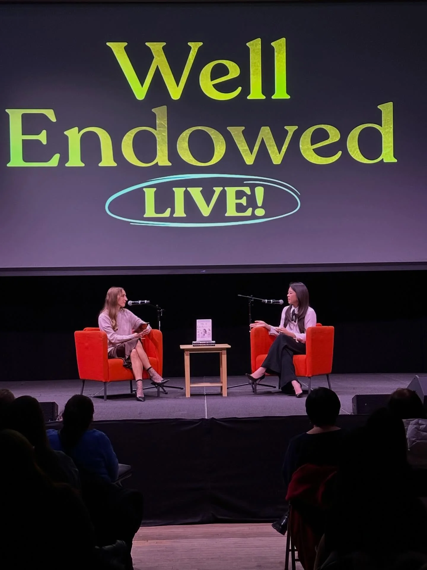 @your.richbff with @beckysbooklist in conversation at @artsatthearmory! Well Endowed book tour with @brooklinebooksmith for @bbpshows!