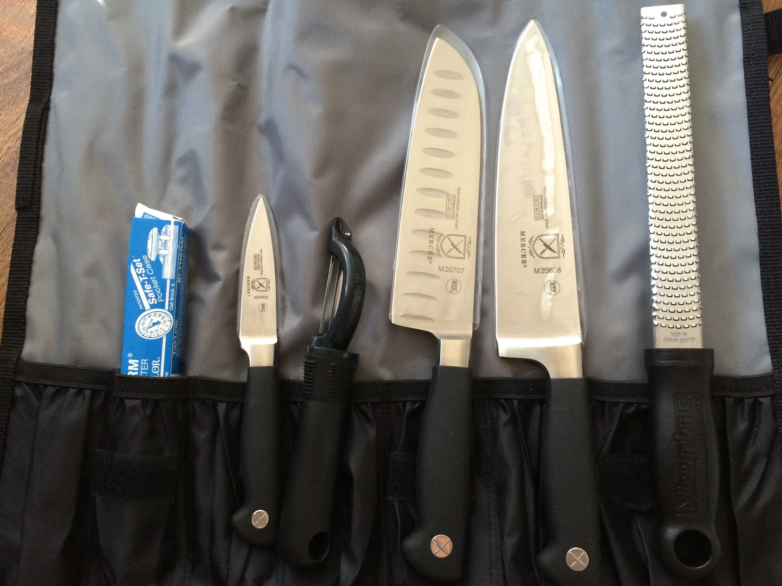 Mercer knife kit
