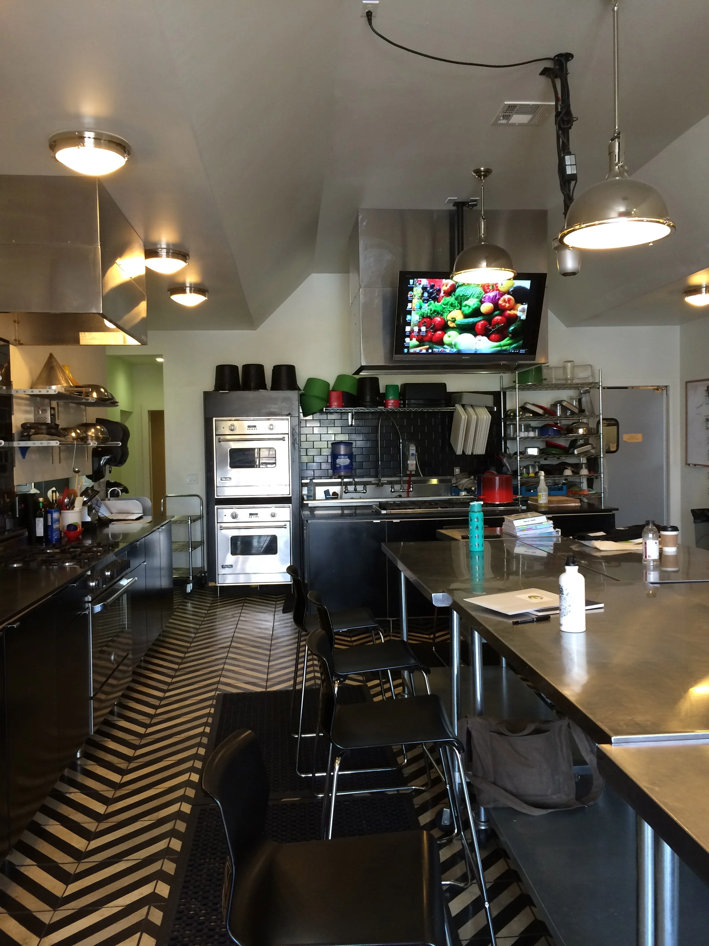 The Natural Epicurean Lab Kitchen 