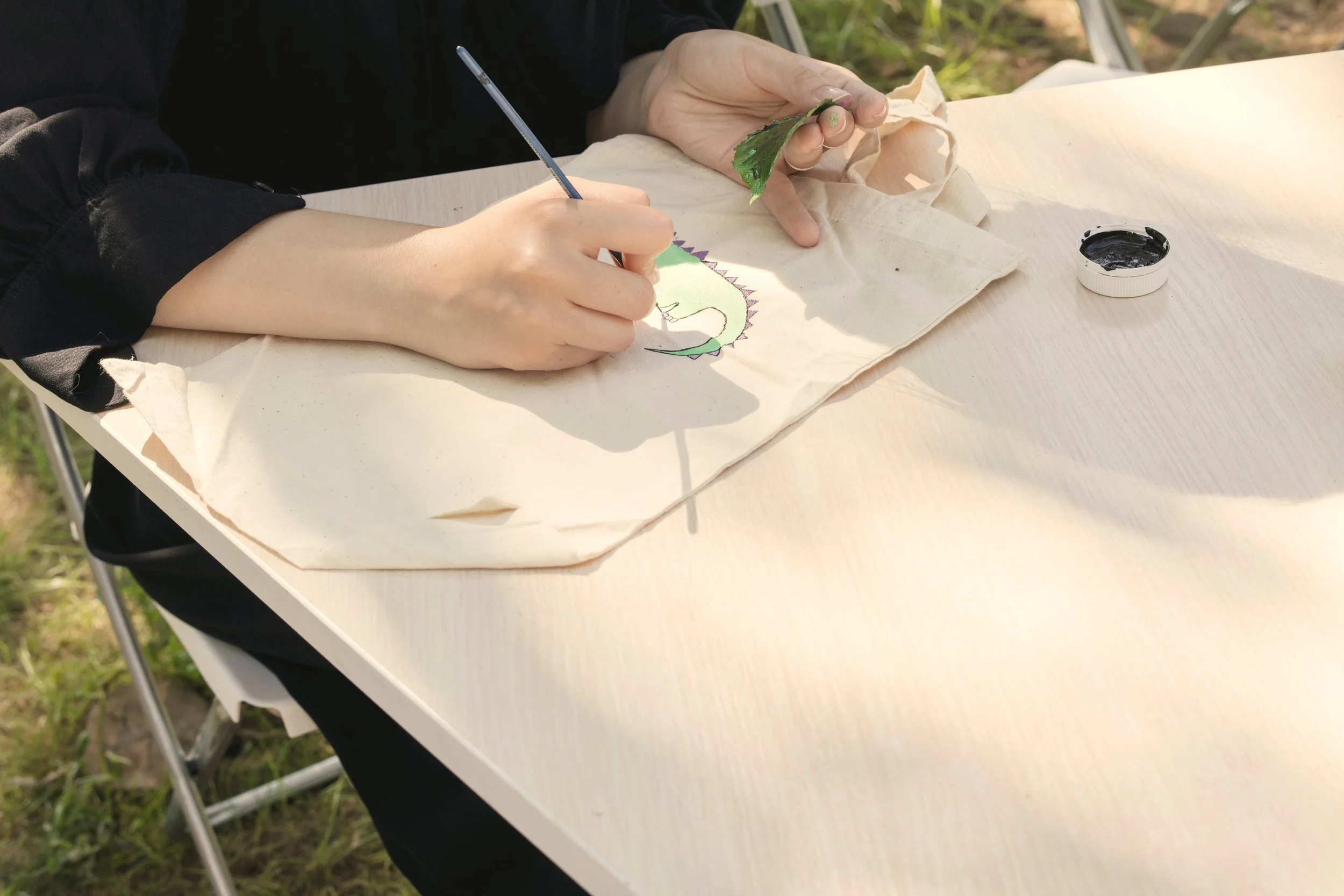 Carry Your Becoming: Embodied Canvas Story