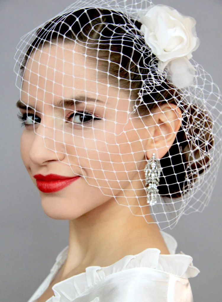 white_englishveil.jpg