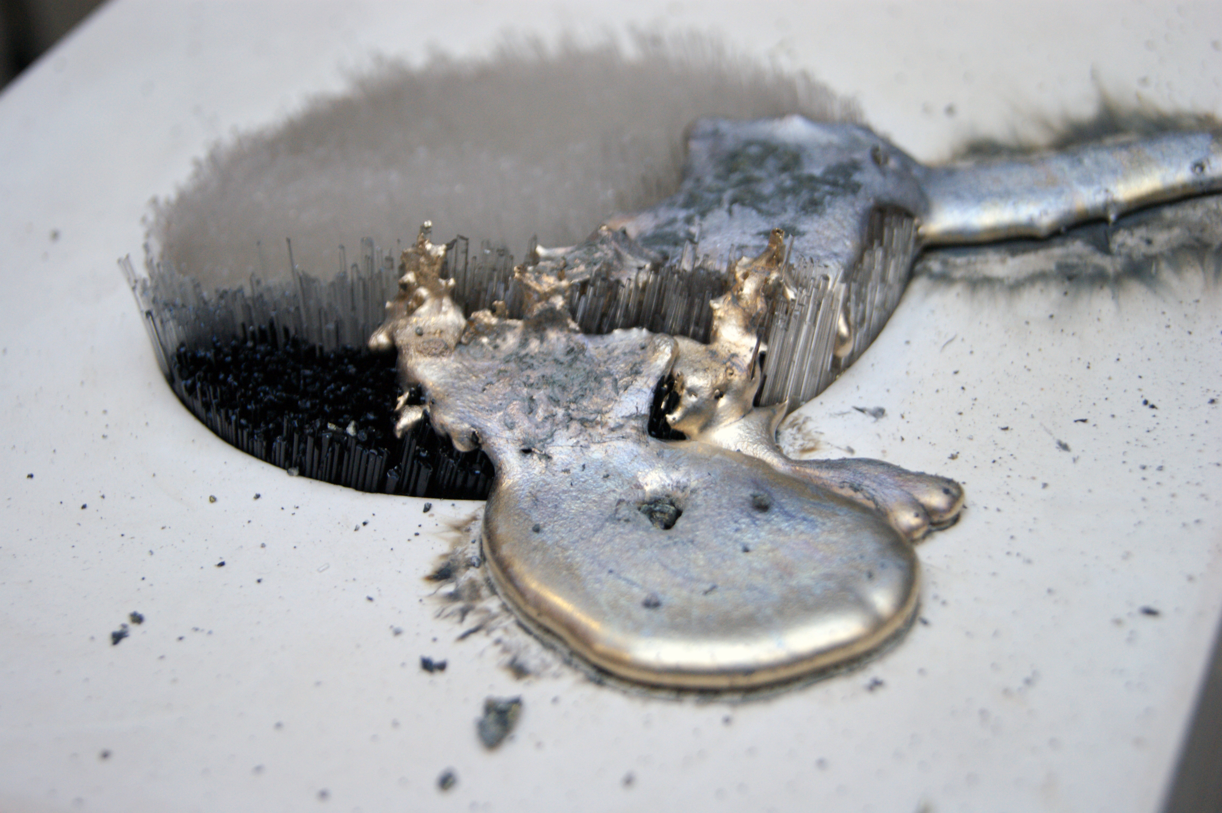 Through an experimental approach to design, he developes processes that fluctuate between accident and control.