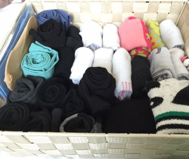Marie Kondo's Folding Techniques: Here's How to Fold Shirts, Tops, Socks  and More