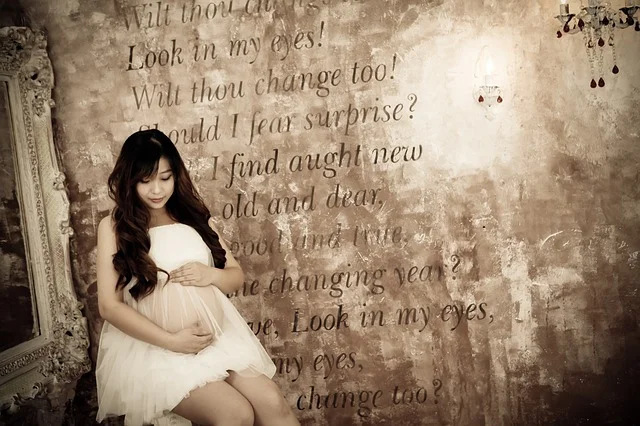 pregnant-women-1546905_640.jpg