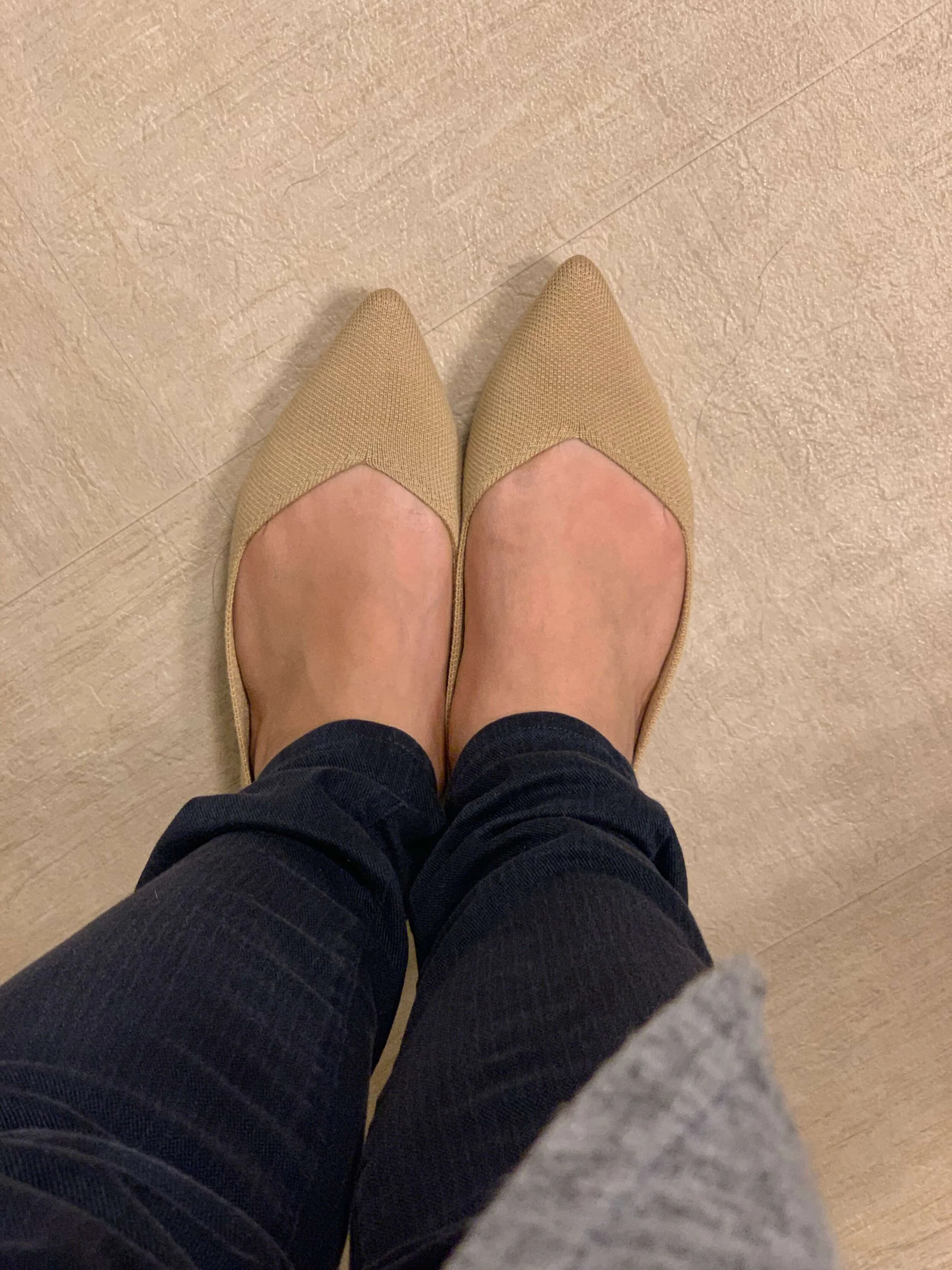 Why I'm keeping my all-new Rothy's Merino Points in Camel but I'm wondering if they're worth the higher price and why the heck do they run bigger