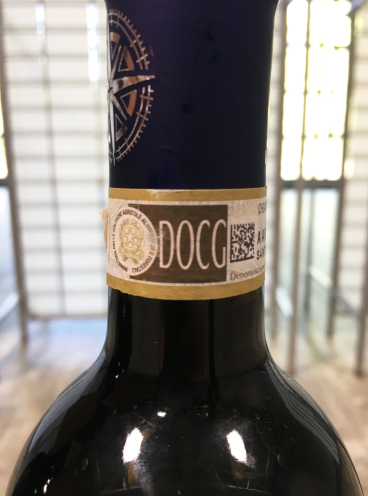 Packaging School DOCG Wine.png