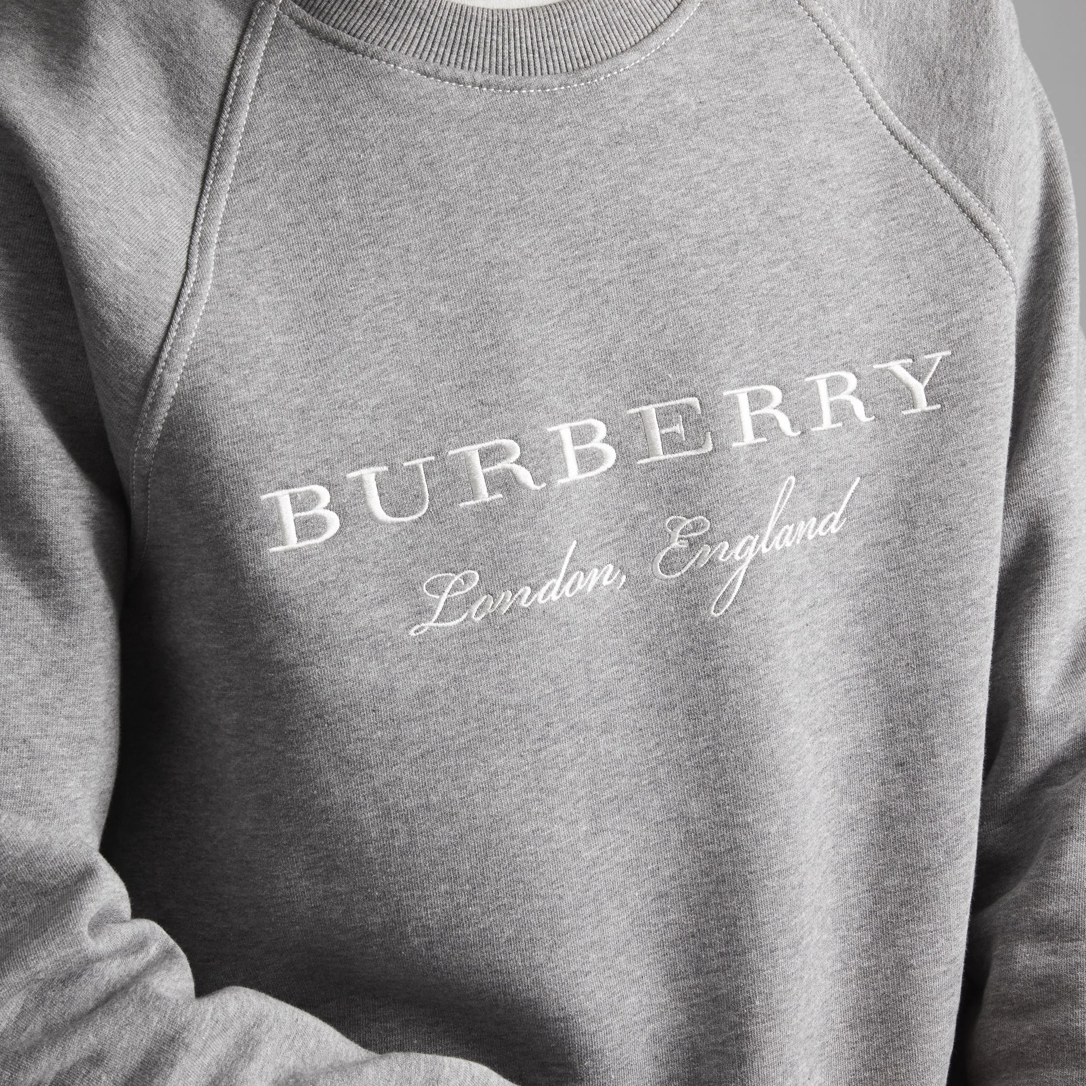 ©Image - Burberry