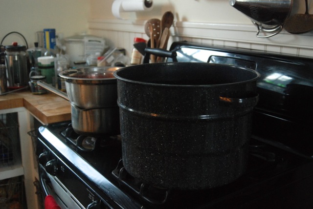 The large pot on the right is full of indigo. The small pot on the left is a test run. Yes, my kitchen is also my dye-space. 