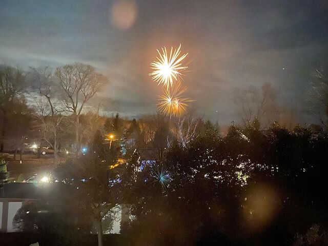 Wishing everyone a bright & happy New Year 🥳