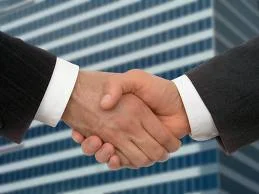 hands_bldg.jpg