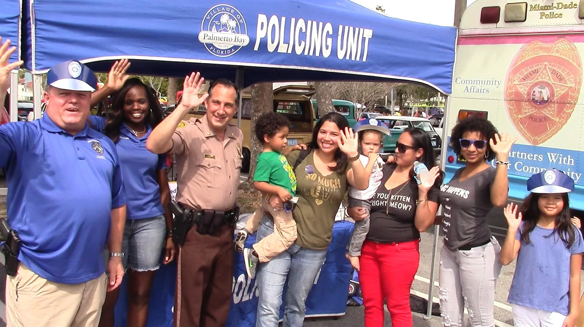 PBpoliceWave.jpg