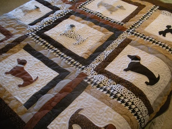 BGCQ 6 Custom Dachsund Quilt 2.jpg