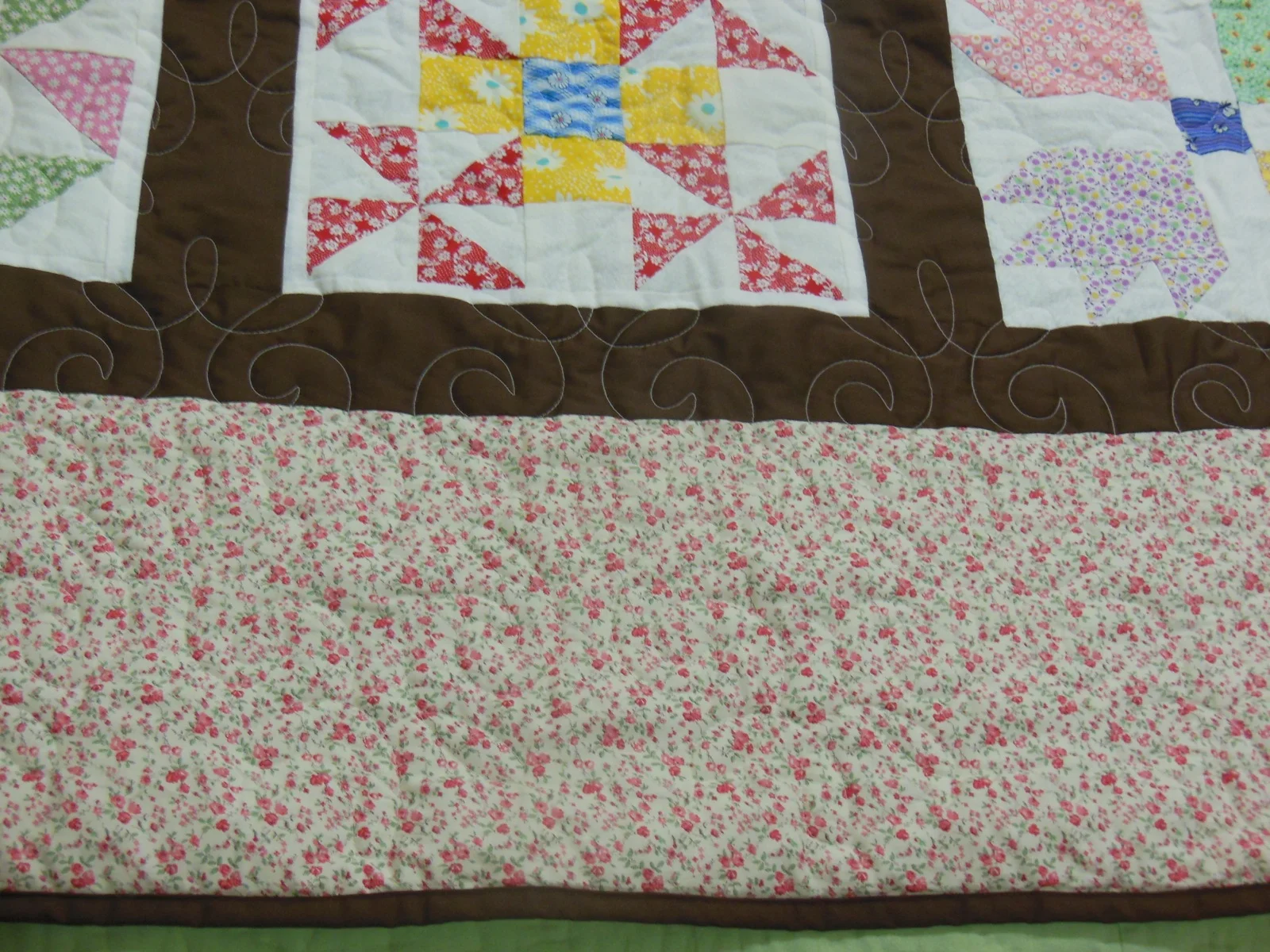 Sampler Twin Quilt border.jpg
