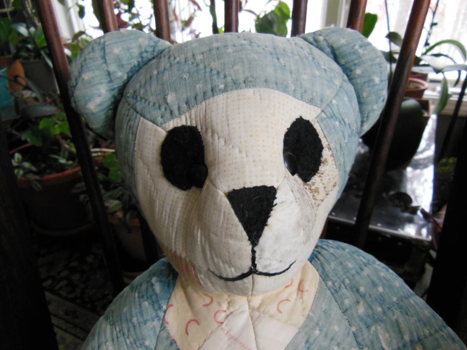 Blue Quilt Panda bear face.jpg