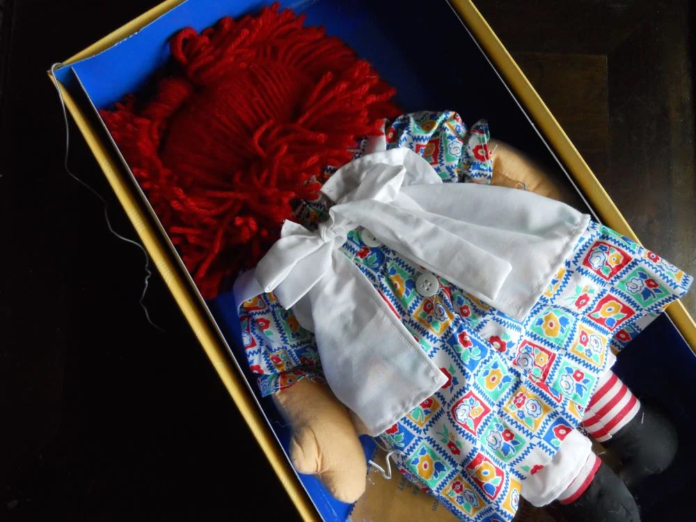 1625 Raggedy Ann Commemorative Doll back.jpg