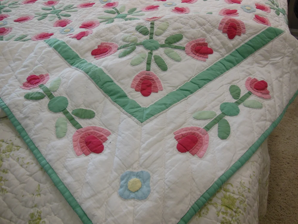 Pink tulip quilt at Bluebird Gardens
