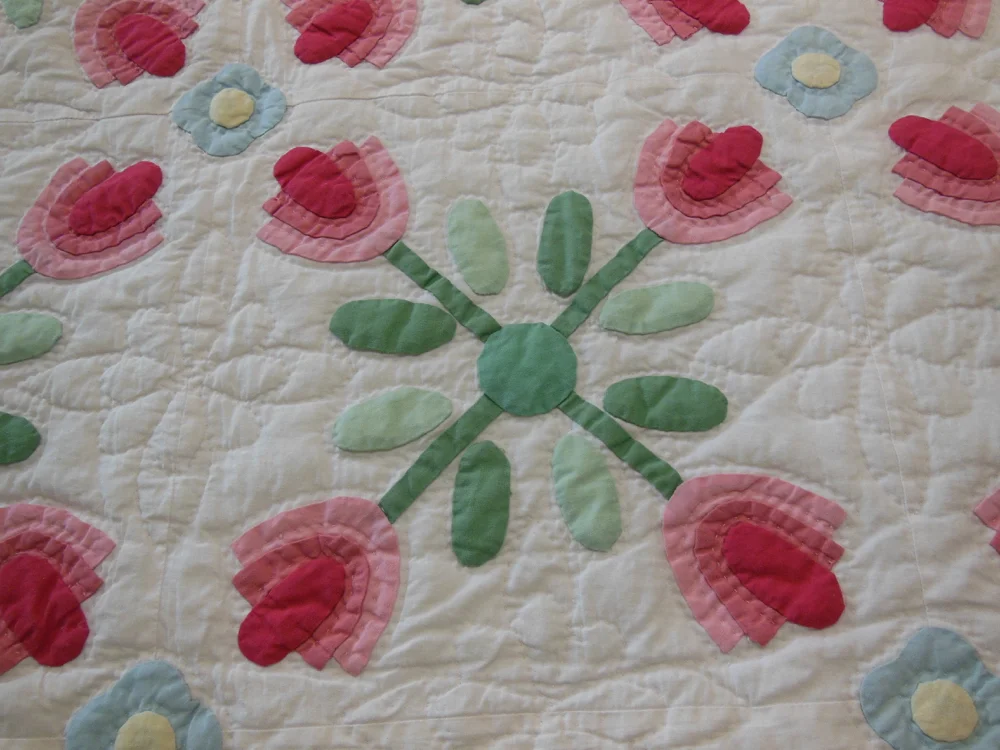 Pink tulip quilt at Bluebird Gardens