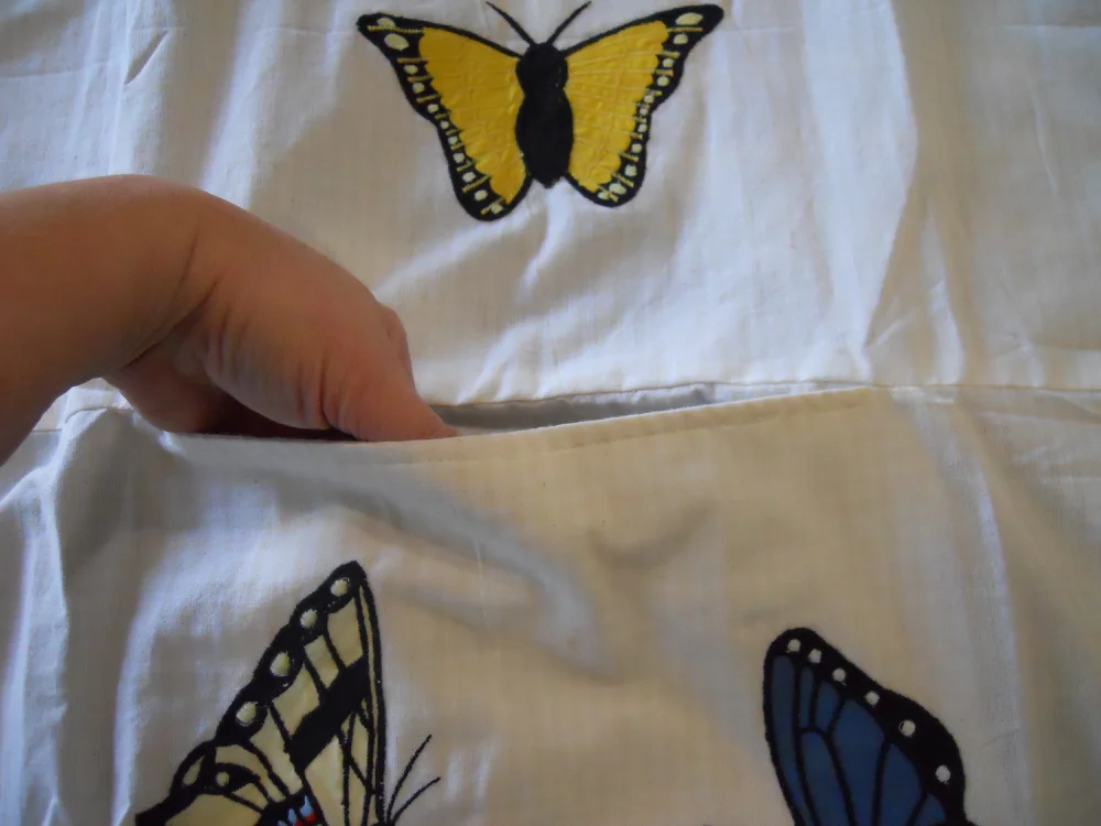 applique butterflies apron pocket