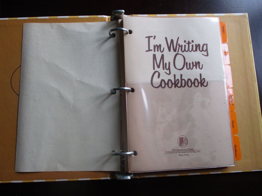 Write Your Own Cookbook from Bluebird Gardens US