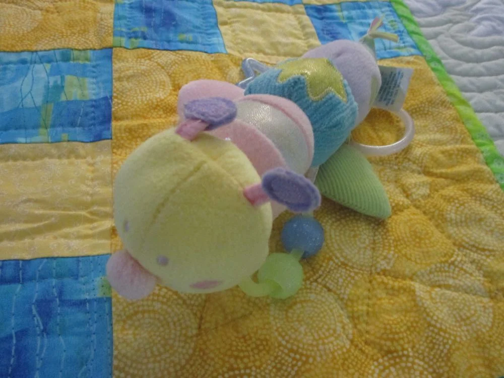 Snails Baby Crib Quilt Gift Set toy.jpg