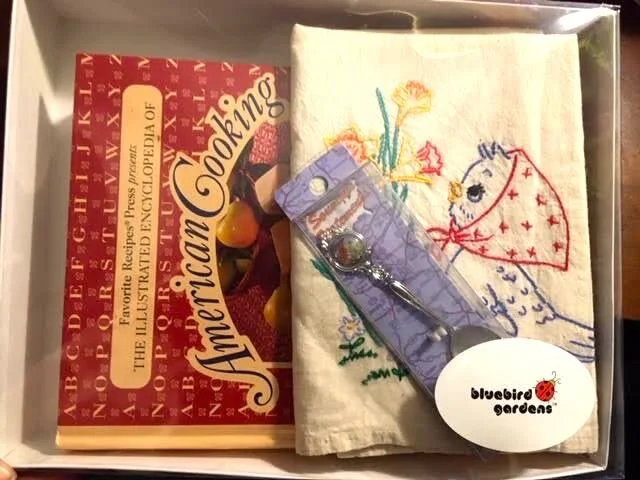 custom gift box example.jpg