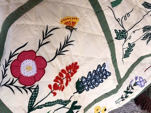 A happy embroidery trip to find wild flowers
