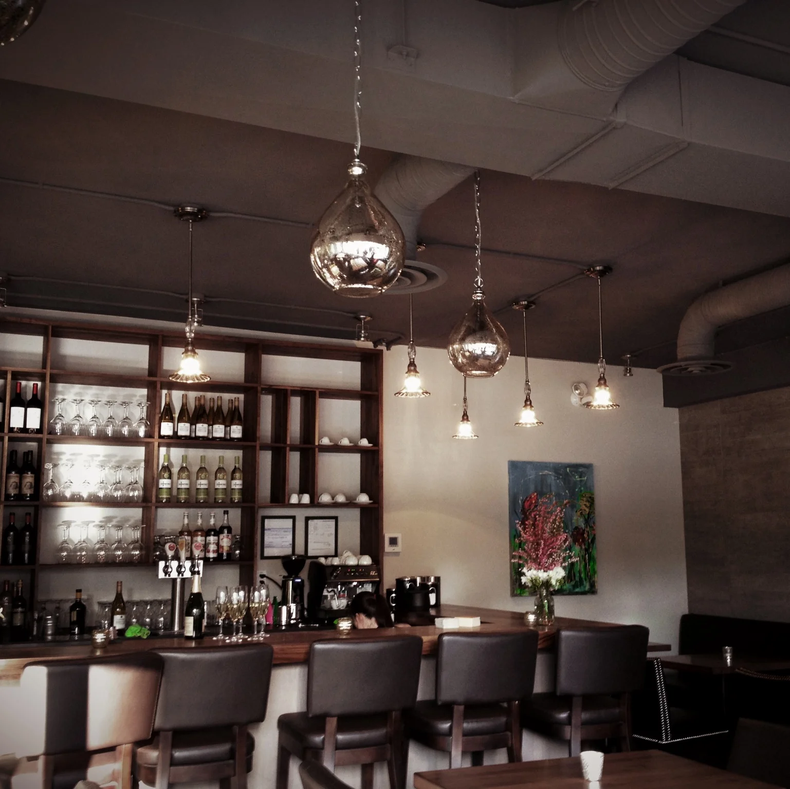 Belgravia-Hub-bar-art-precious-nest.jpg