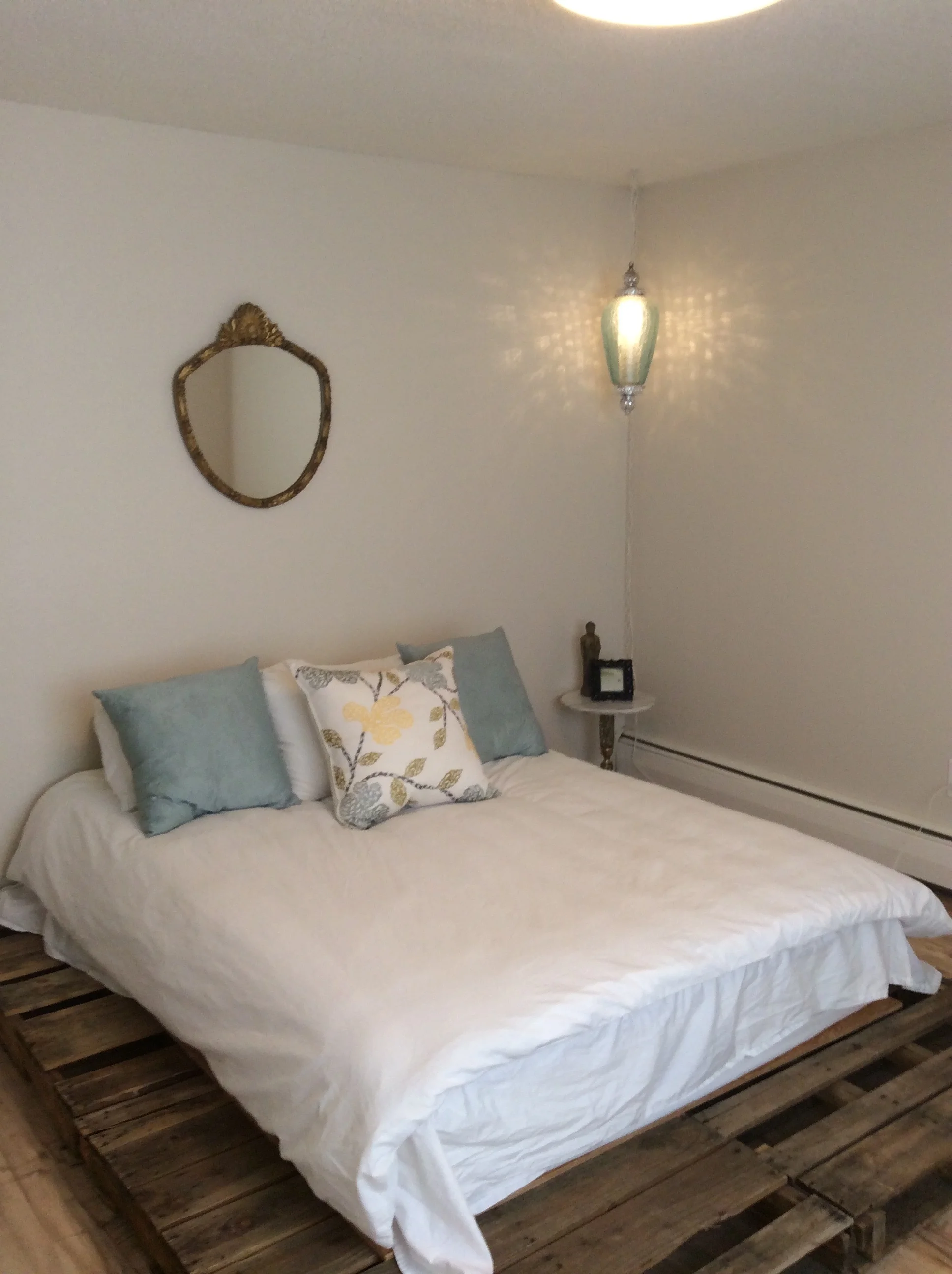 Inglewood+Renovation+Pallett+Bed+Bedroom.jpg