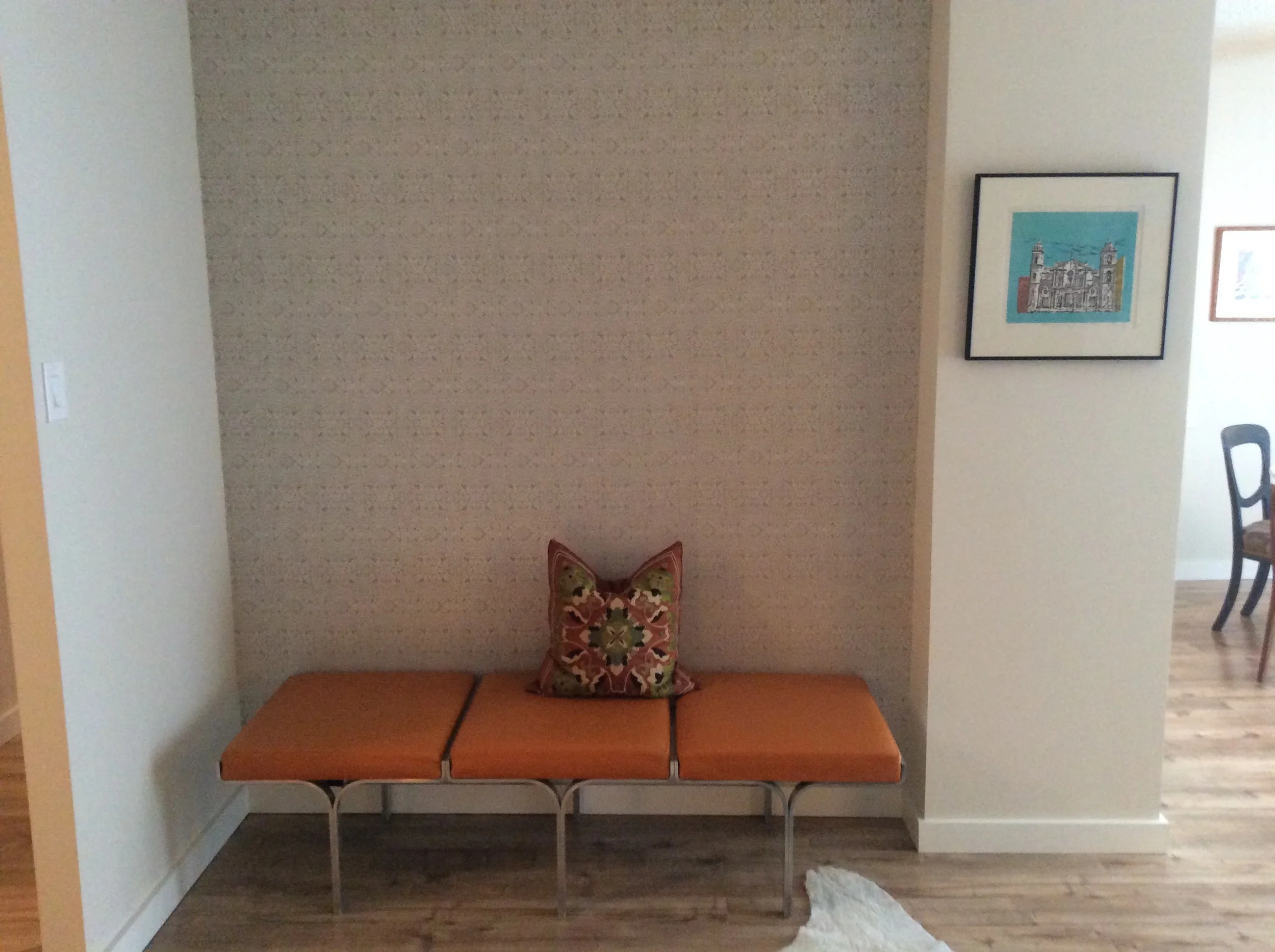 Inglewood+Condo+Feature+Wall+Bench.jpg