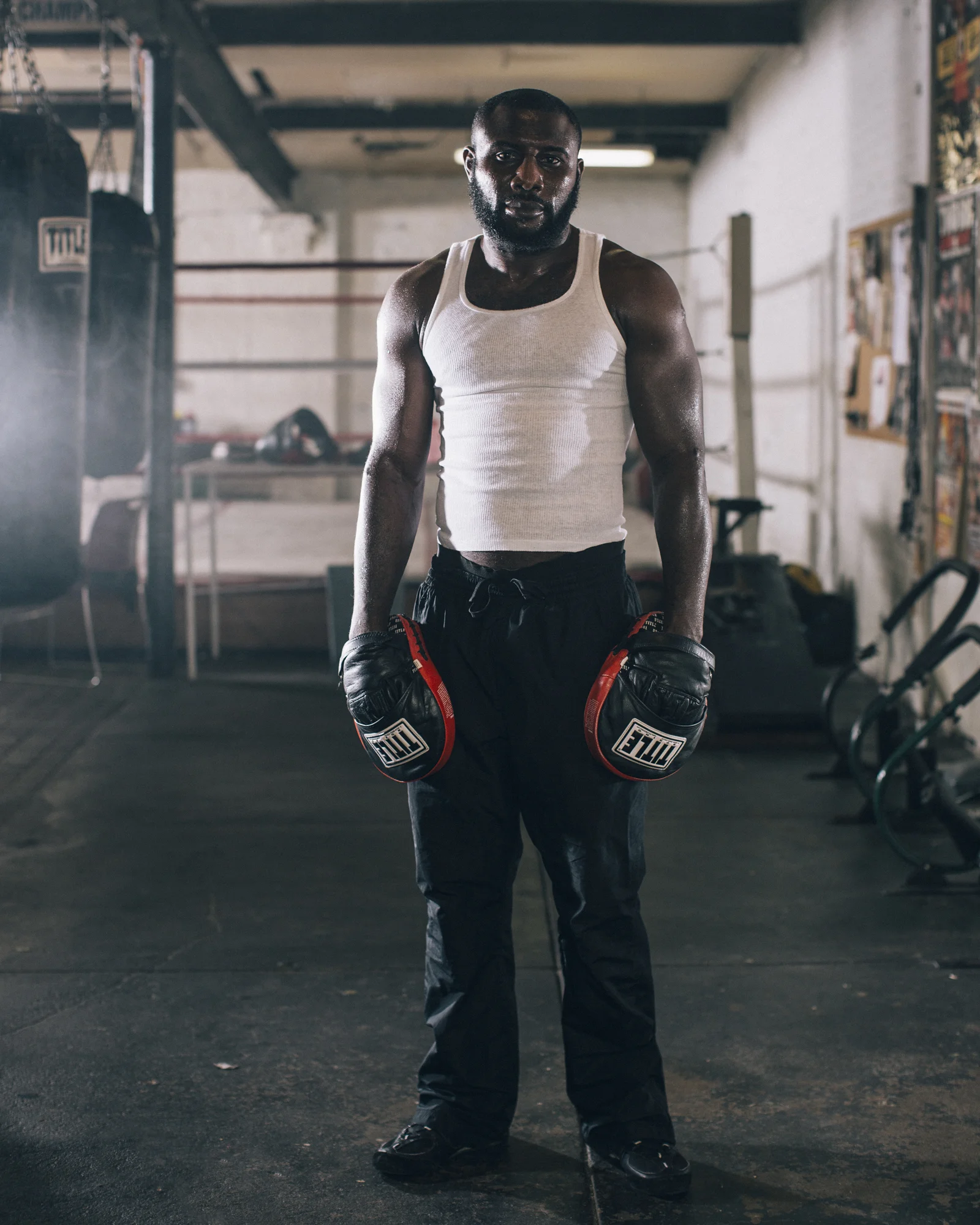 131120_BOXERS0331-Edit.jpg