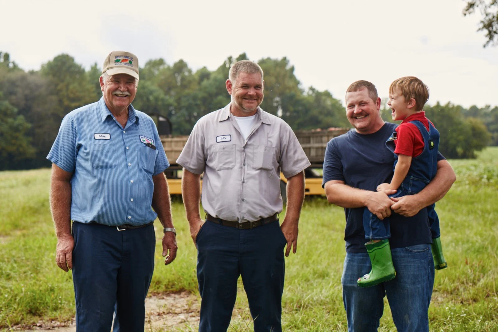 Kashi_Mike_S4_FAMILY_FIELD_034.jpg