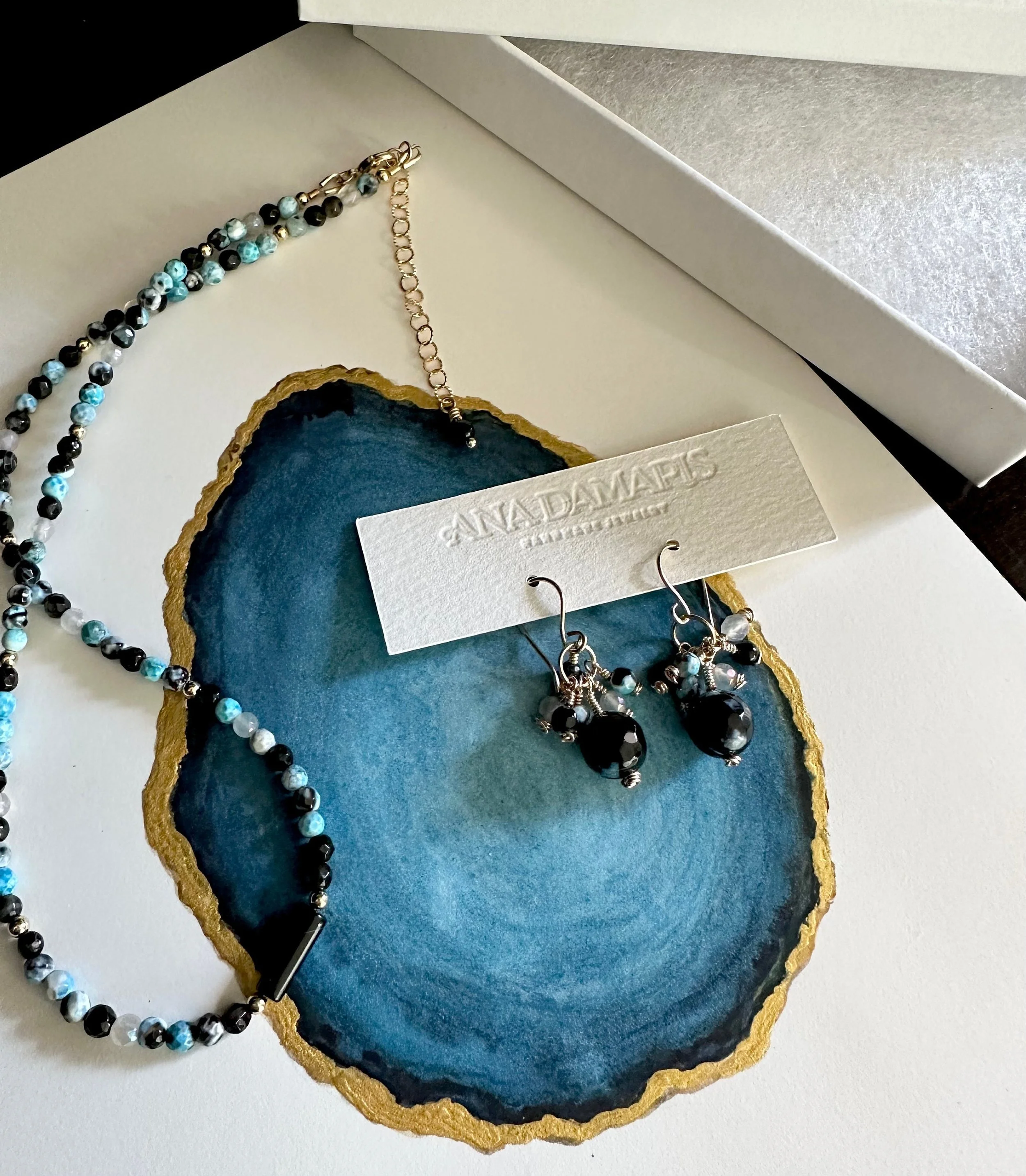 https://i.etsystatic.com/9216031/r/il/d57b43/4470987319/il_fullxfull.4470987319_qv0k.jpg