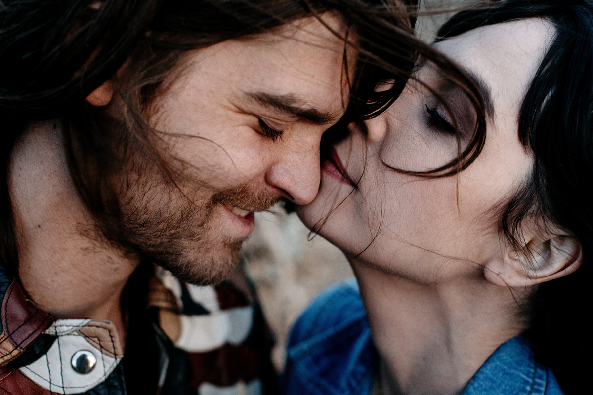 desert engagement session, bohemian couple, portrait, southwest,