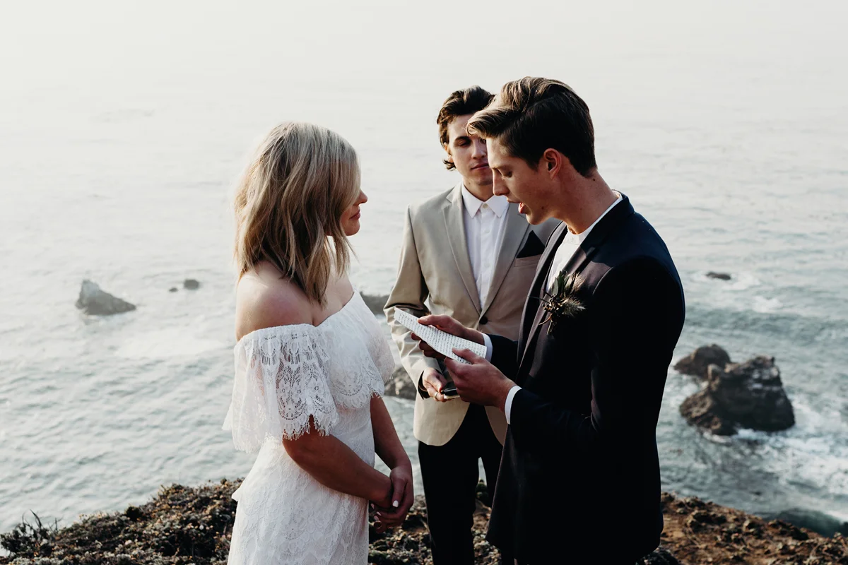 big sur. big sur elopement, intimate wedding, cliff side, califo