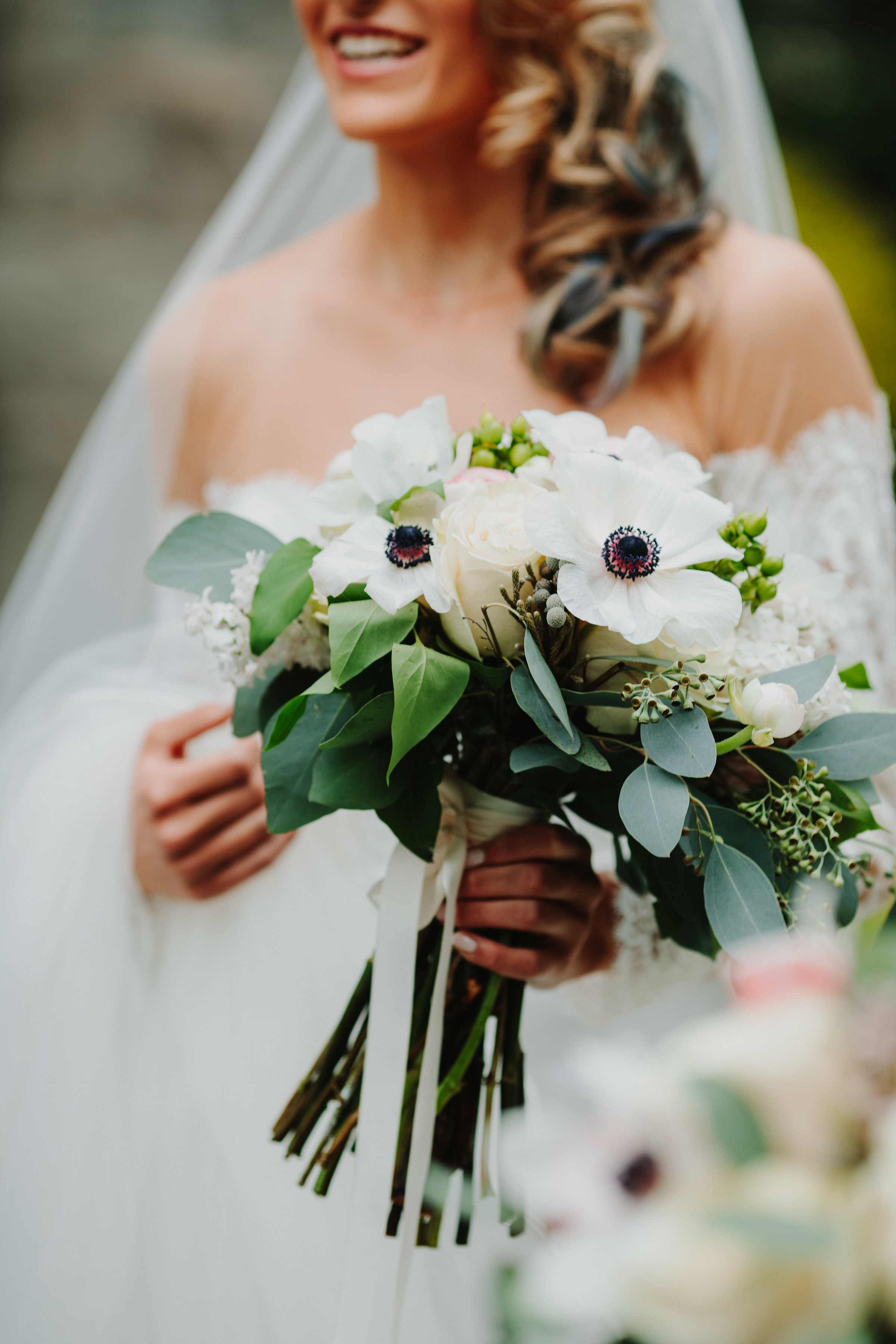 Evelisa Floral &amp; Design | Bride's Bouquet | Anemones