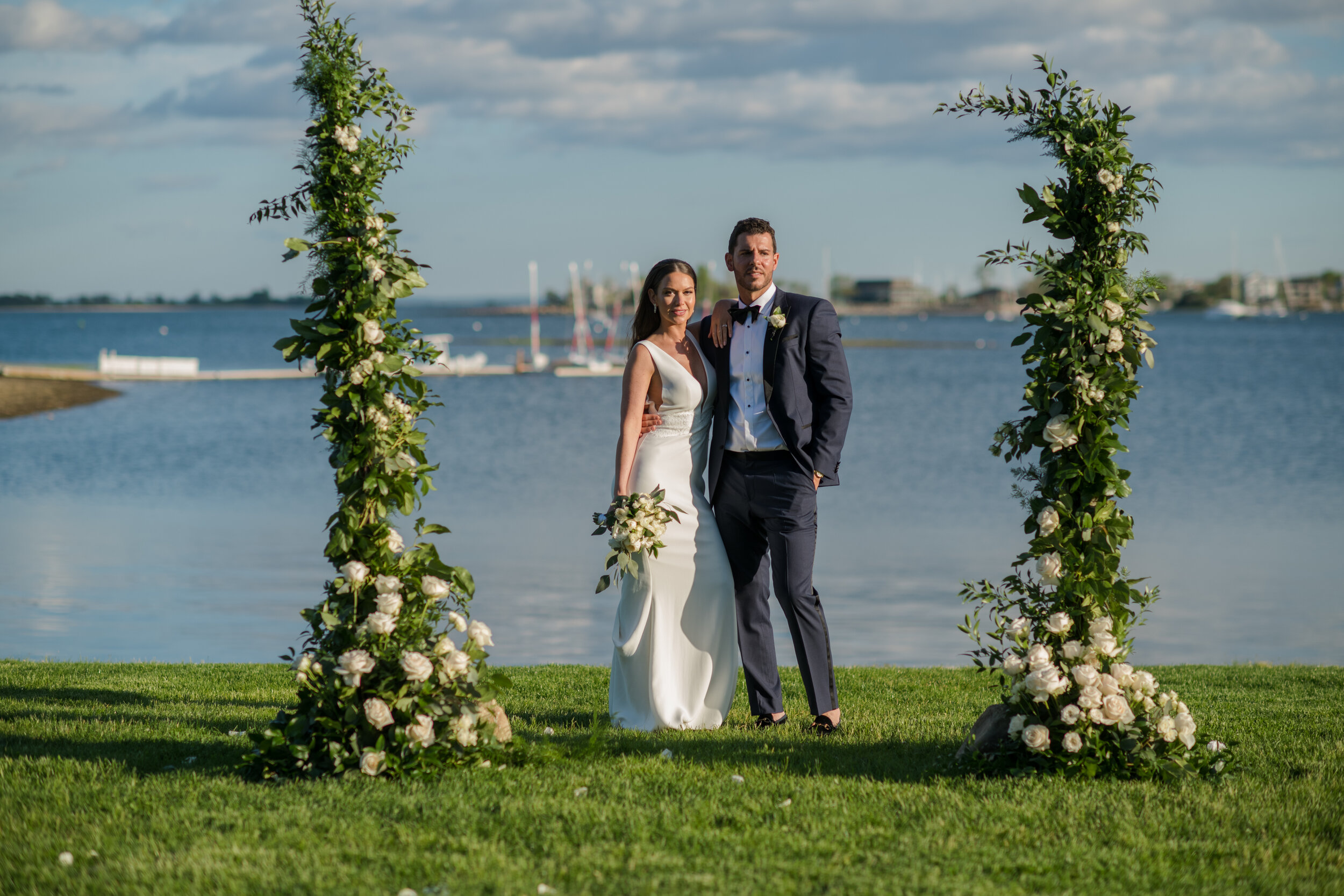 Evelisa Floral and Design_Inn at the Longshore couple