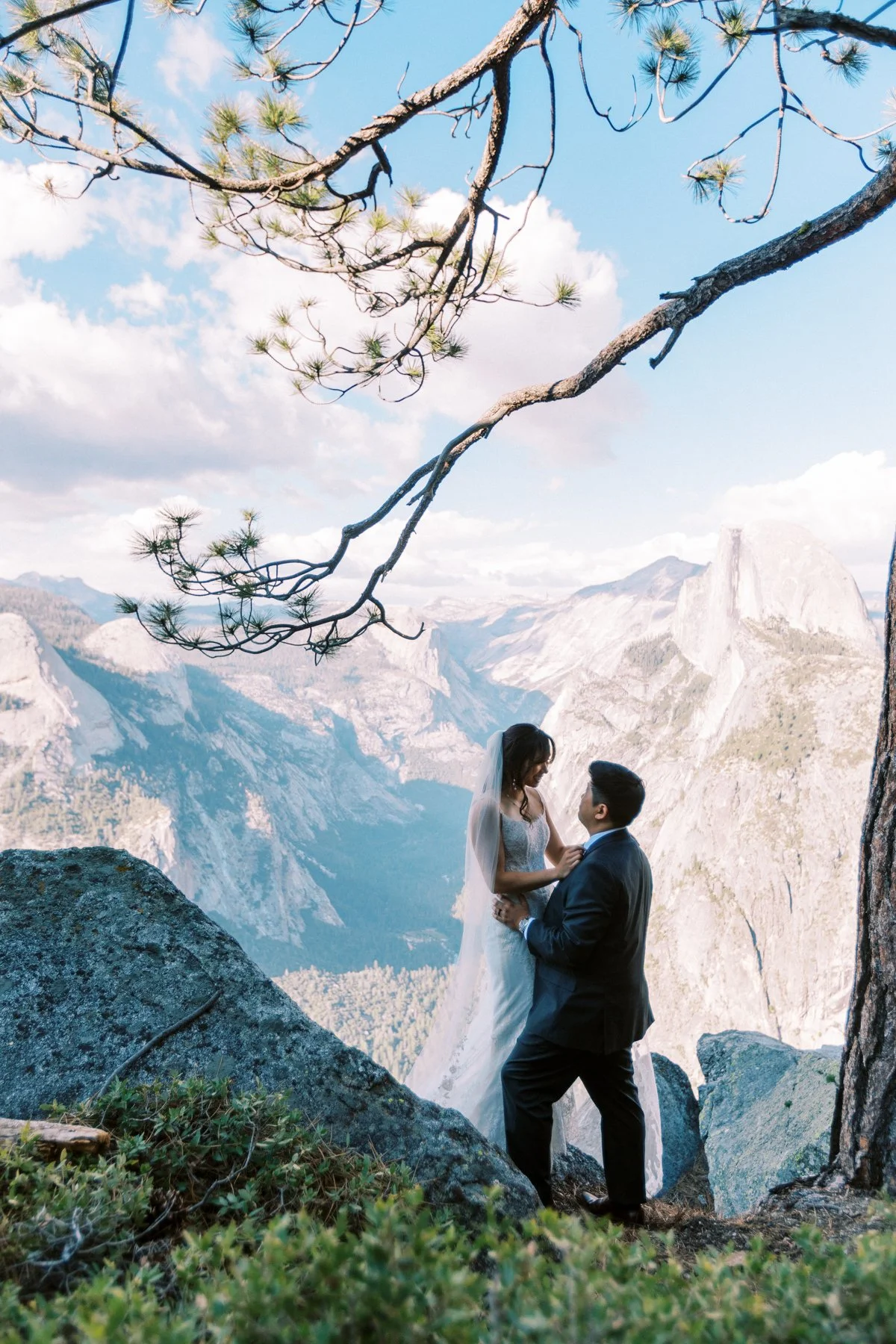 laura and steven yosemite-26.jpg