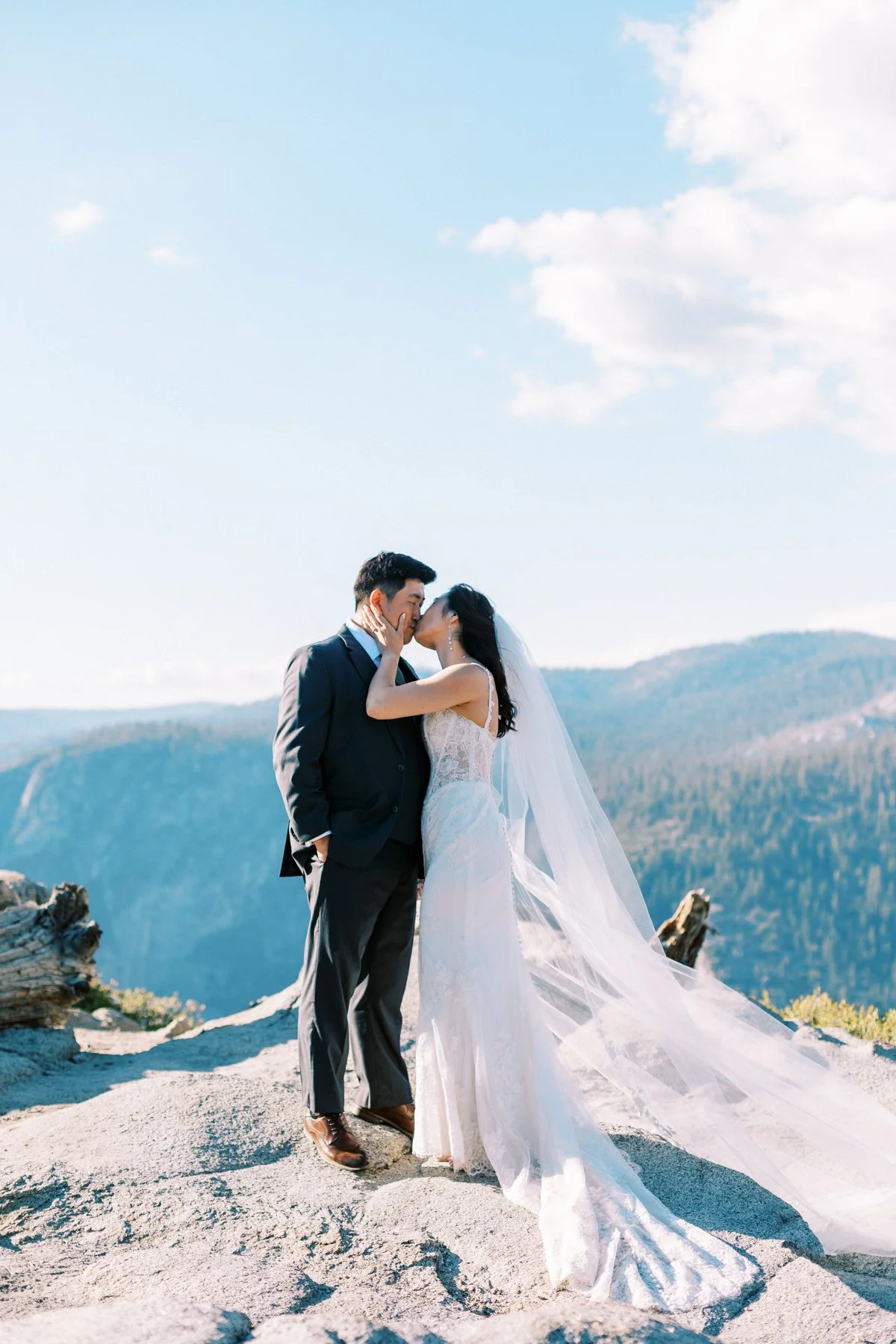 laura and steven yosemite-28.jpg