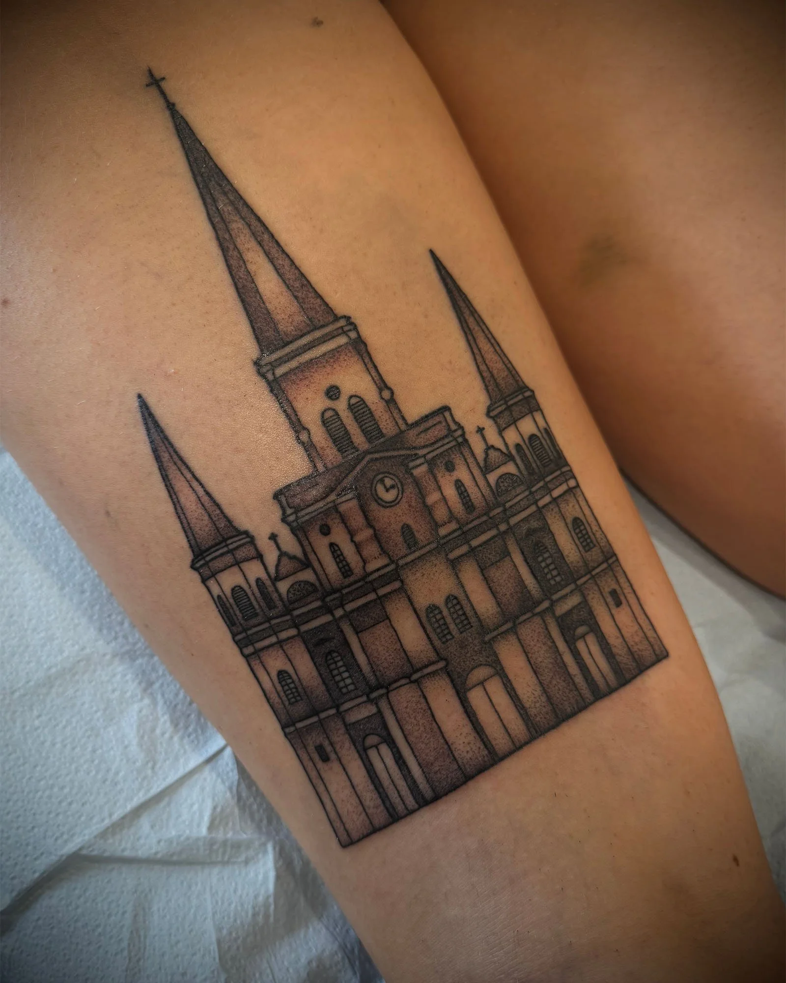 josey-yonge-illustrative-black-grey-cathedral-tattoo-daphne-alabama.jpg