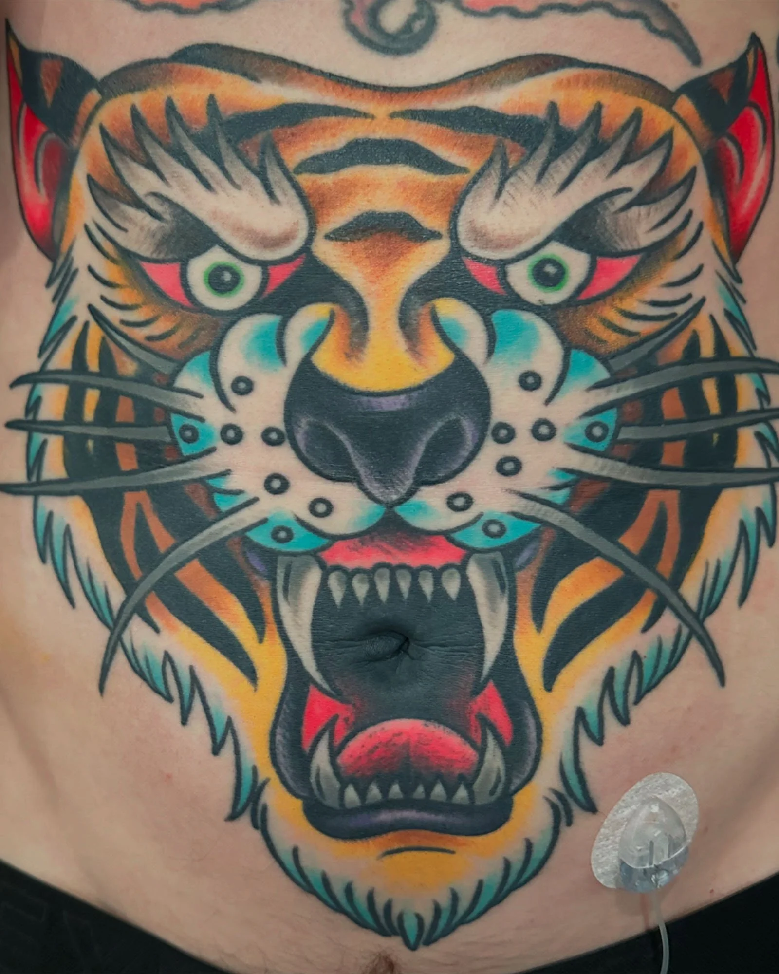 pat-duval-american-traditional-large-scale-tiger-tattoo-daphne-alabama.jpg