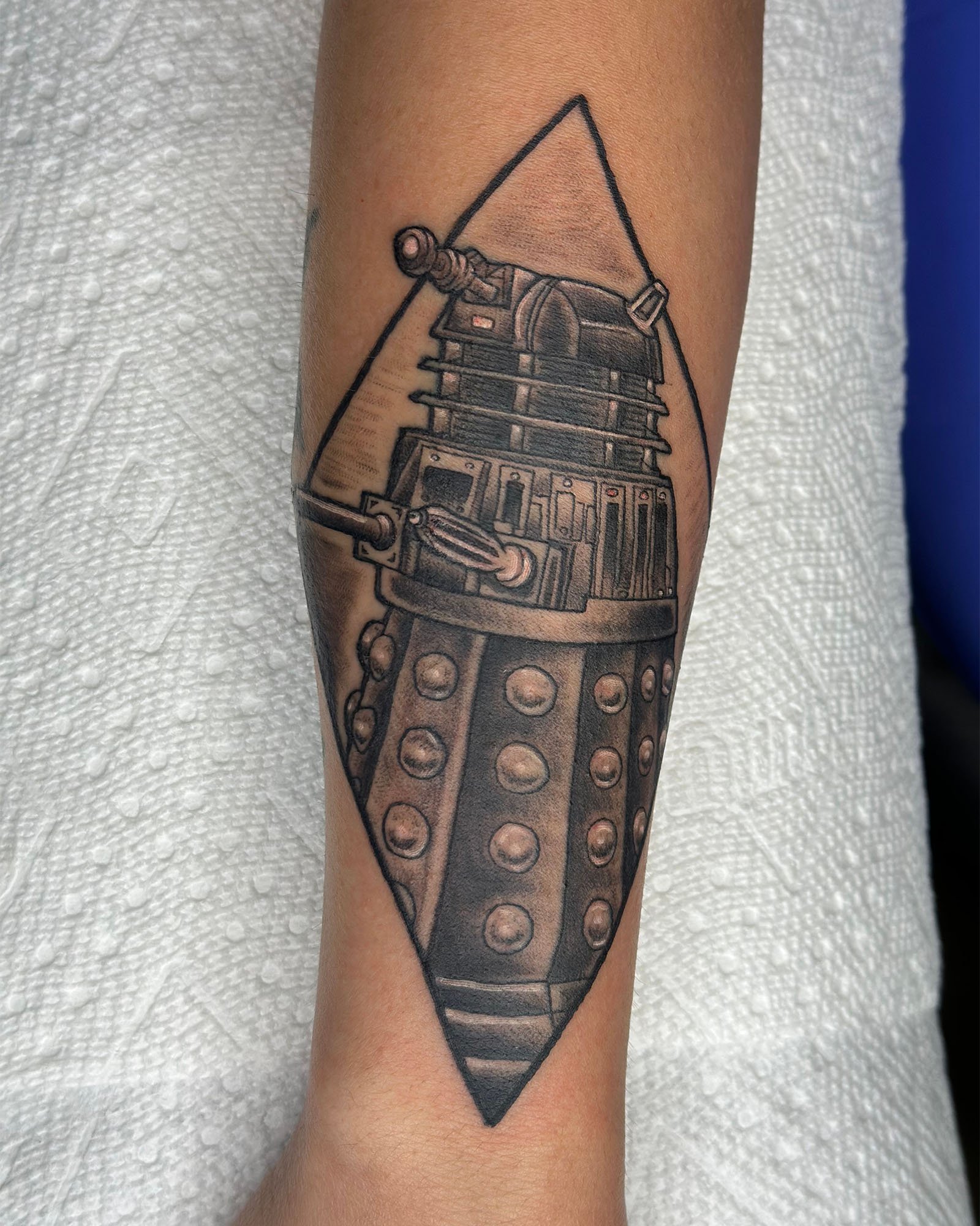 rob-green-black-grey-dr-who-tattoo-daphne-alabama.jpg