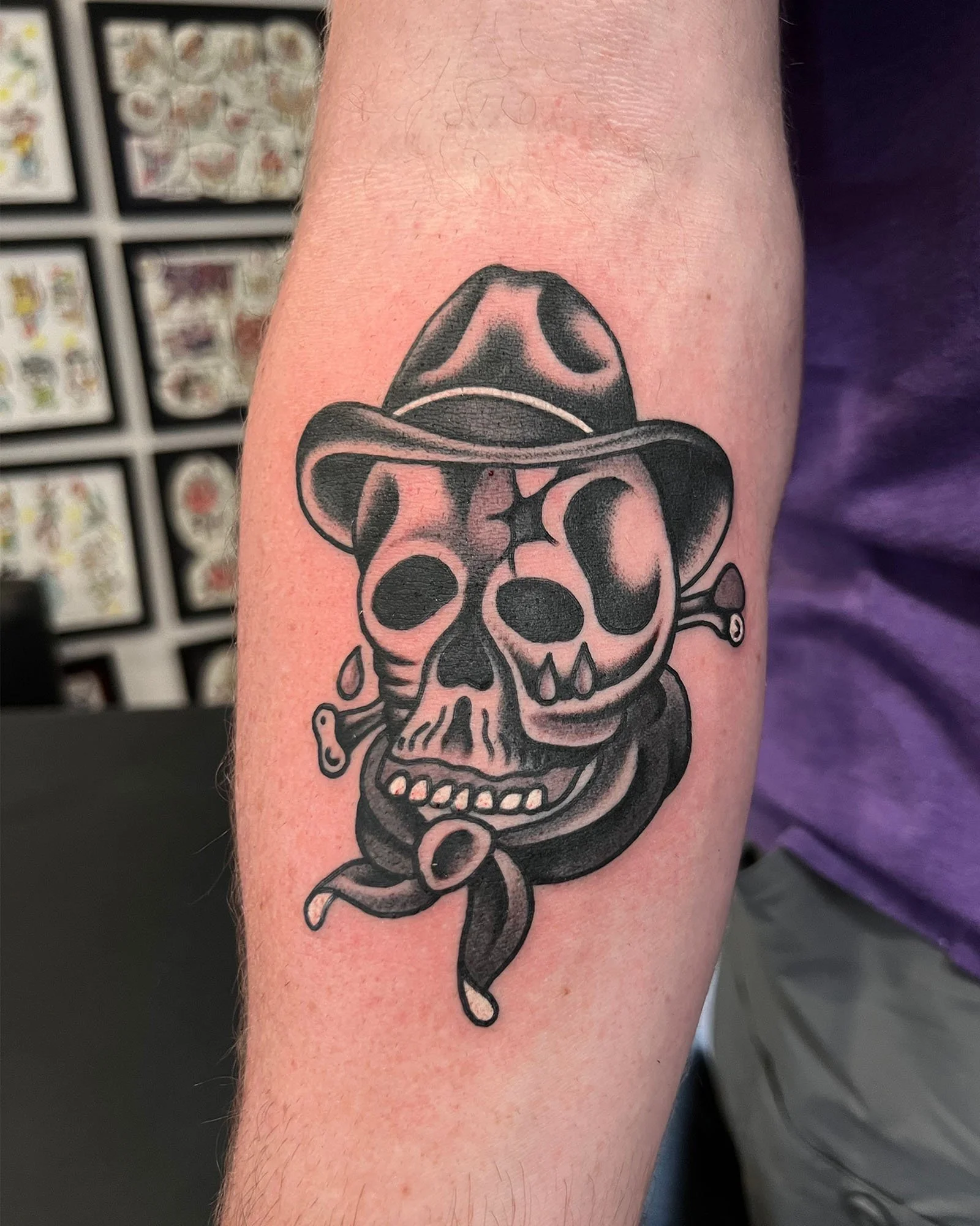brent-mccarron-american-traditional-black-grey-cowboy-skull-tattoo-daphne-alabama.jpg