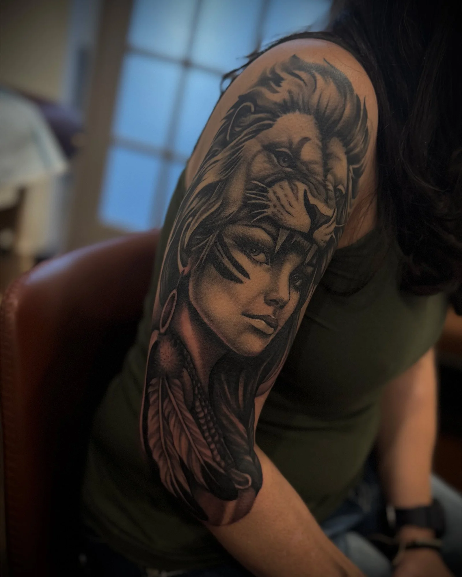 josey-yonge-large-scale-black-grey-lady-head-tattoo-daphne-alabama.jpg